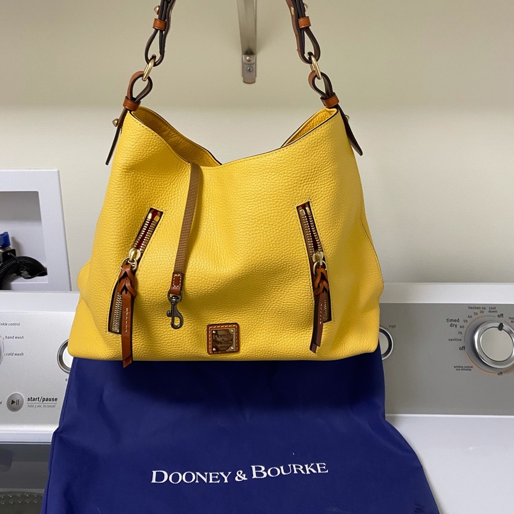 Dooney & Bourke Handbag